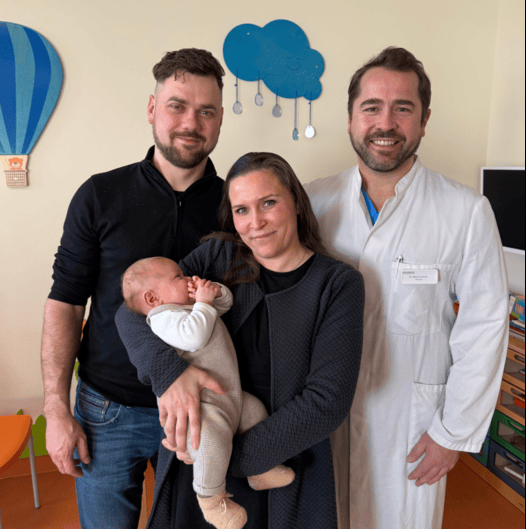 Baby-Leonard-gedeiht-nach-komplexer-Herzoperation-trotz-seltener-Erkrankung